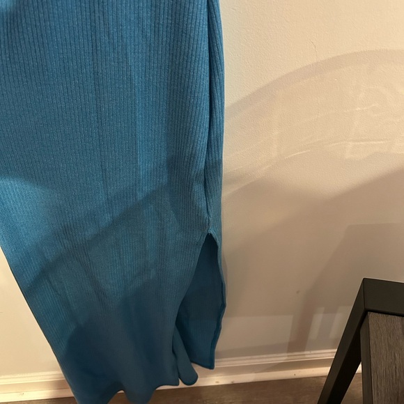 Tyche Ribbed Blue Top - Picture 3 of 5